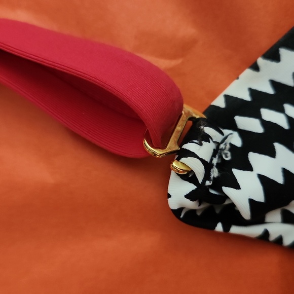 50s Retro Zig Zag Red, Black, and White Bikini - Picture 13 of 15